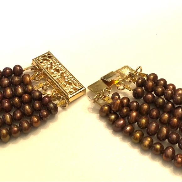 6 Row Genuine Cultured Golden Pearl Necklace with Pave Bee - Picture 9 of 11